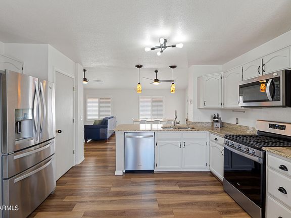 4th image of 2051 PASEO EL PASO --