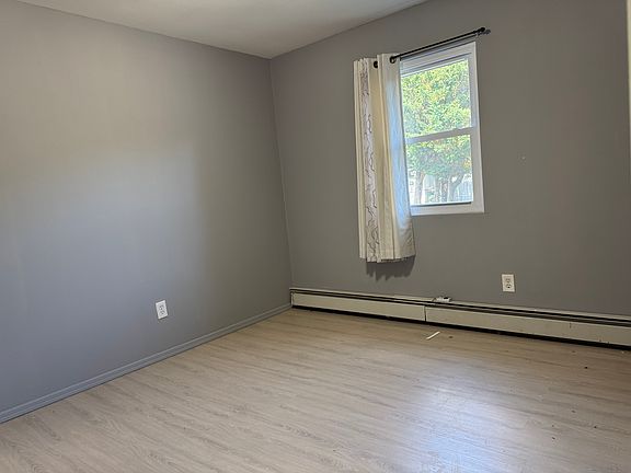 5th image of 117 N Coleman Rd