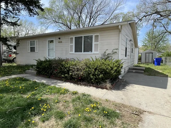 1408 Custer Rd, Junction City, KS 66441