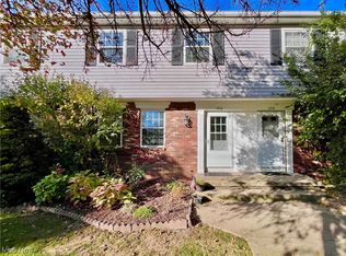 1216 N Carpenter Rd, Brunswick, OH 44212