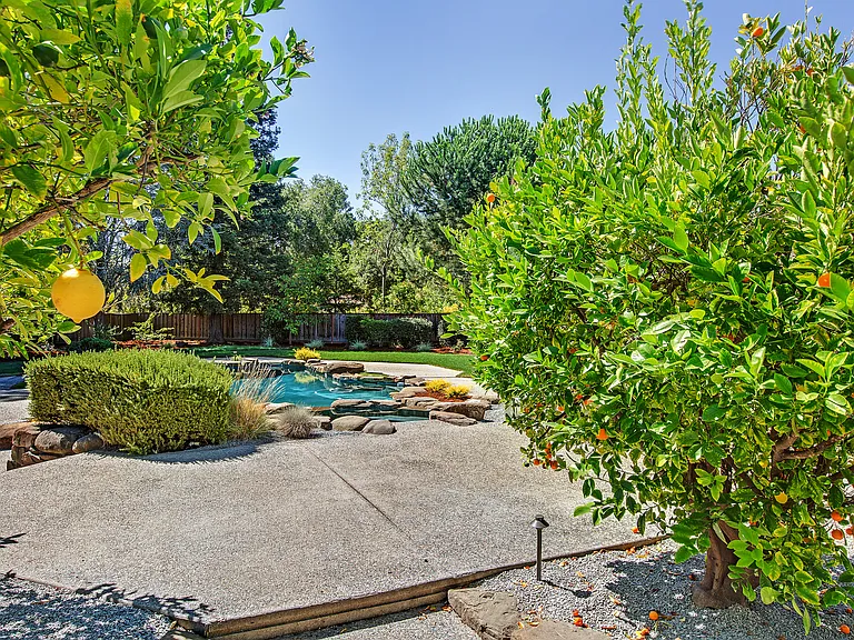 19313 Kerwin Ranch Ct — Photo 47