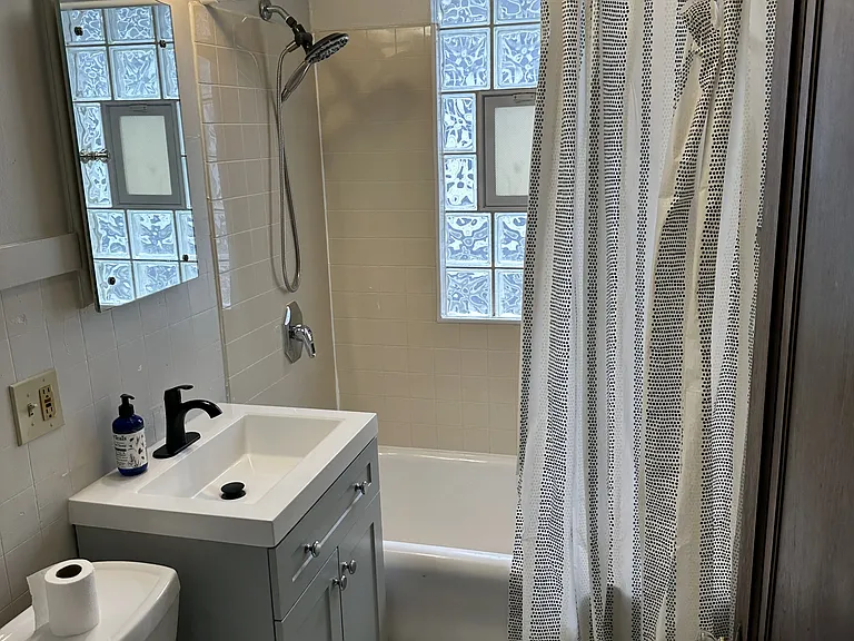 3711 Wright Ave #2 — Photo 4