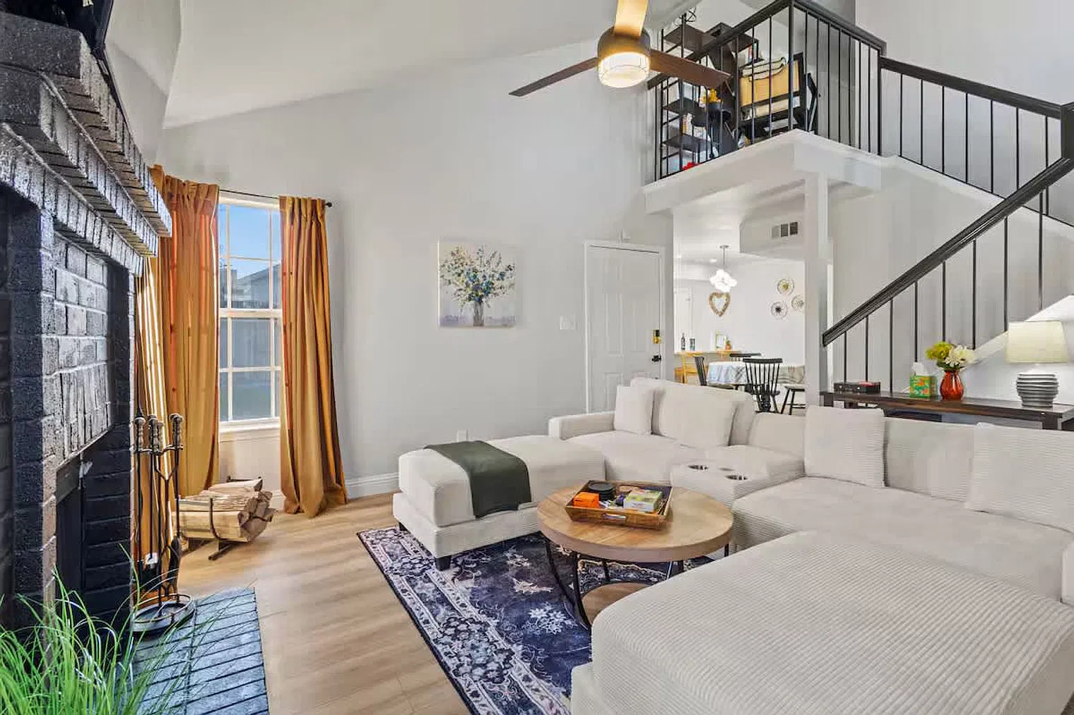 4 bed, 2.0 bath, 1797 sqft, $4,218 — Photo 1