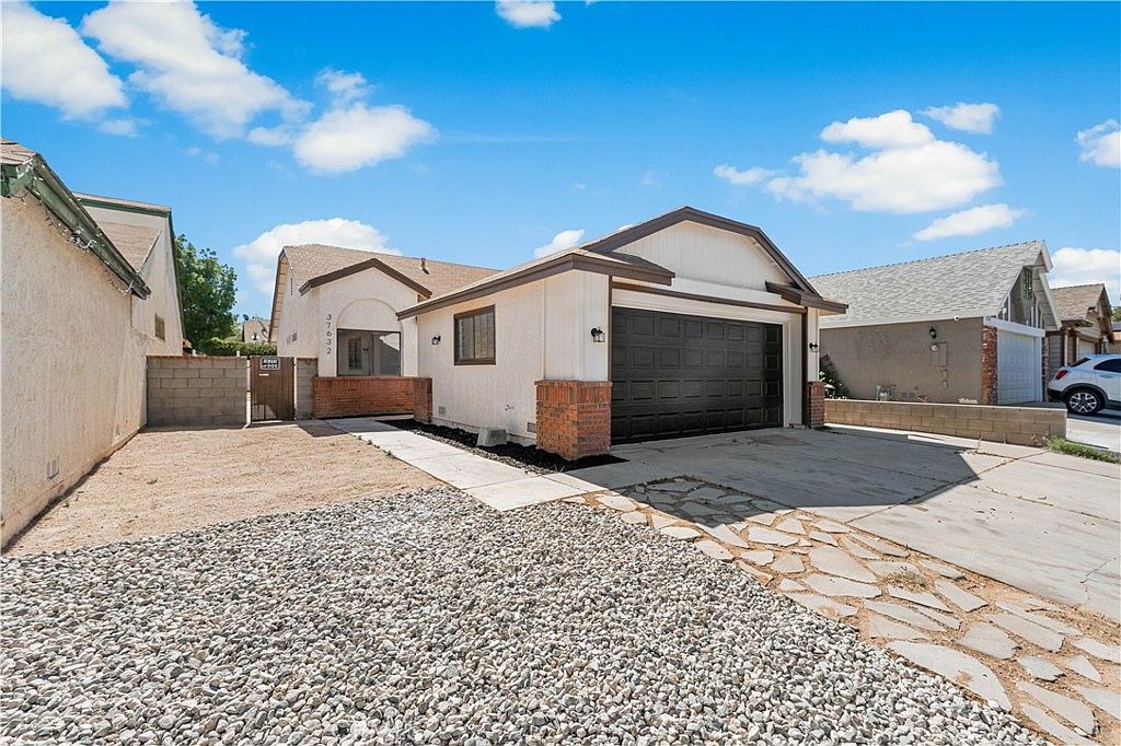 37632 15th St E, Palmdale, CA 93550 | Zillow