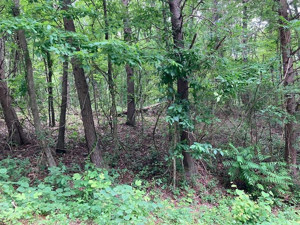 1st image of 5557 Emerald Rd