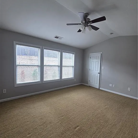 2720 Beynon Ln — Photo 16