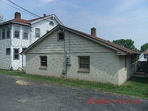 Building Photo 3