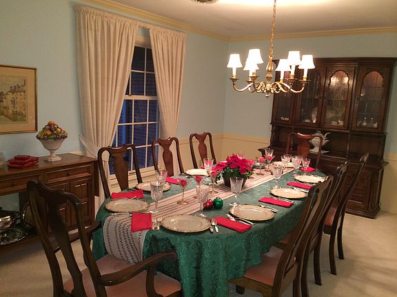 Spacious dining room