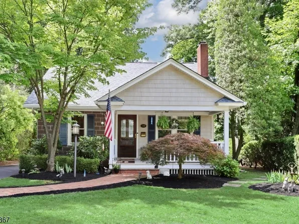 14 Sterling Pl, Glen Rock Boro, NJ 07452