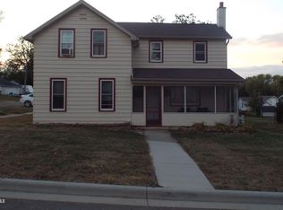207 S Warren St, South Wayne, WI 53587