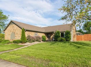 993 Harvest Ct, Greenwood, IN 46143