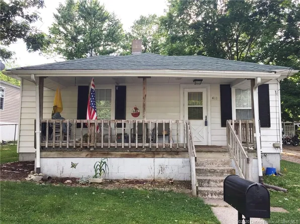 411 S Sycamore St, Paoli, IN 47454