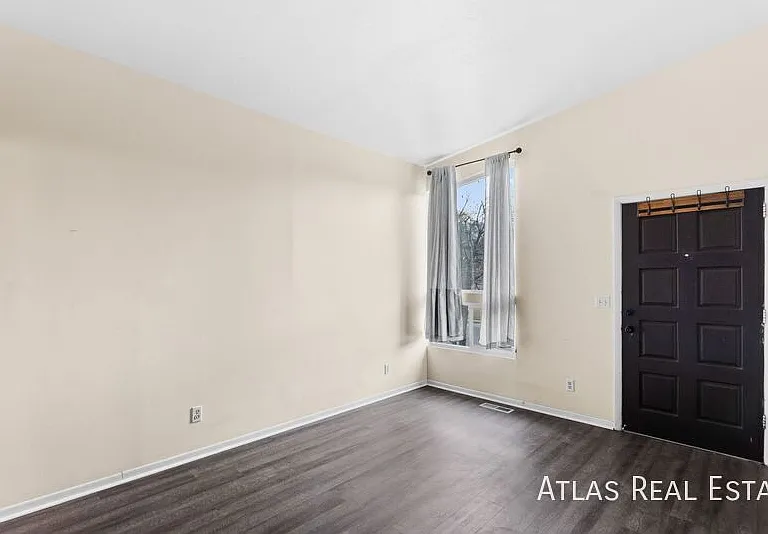 7239 S 580 E — Photo 21