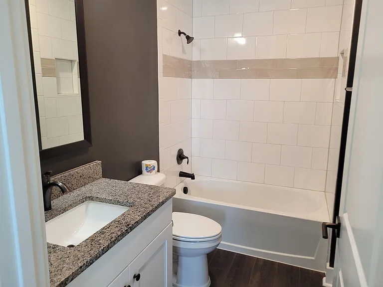 257 Ashbury St — Photo 16