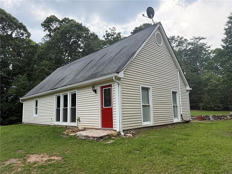 1526 Lost Mountain Rd — Photo 5
