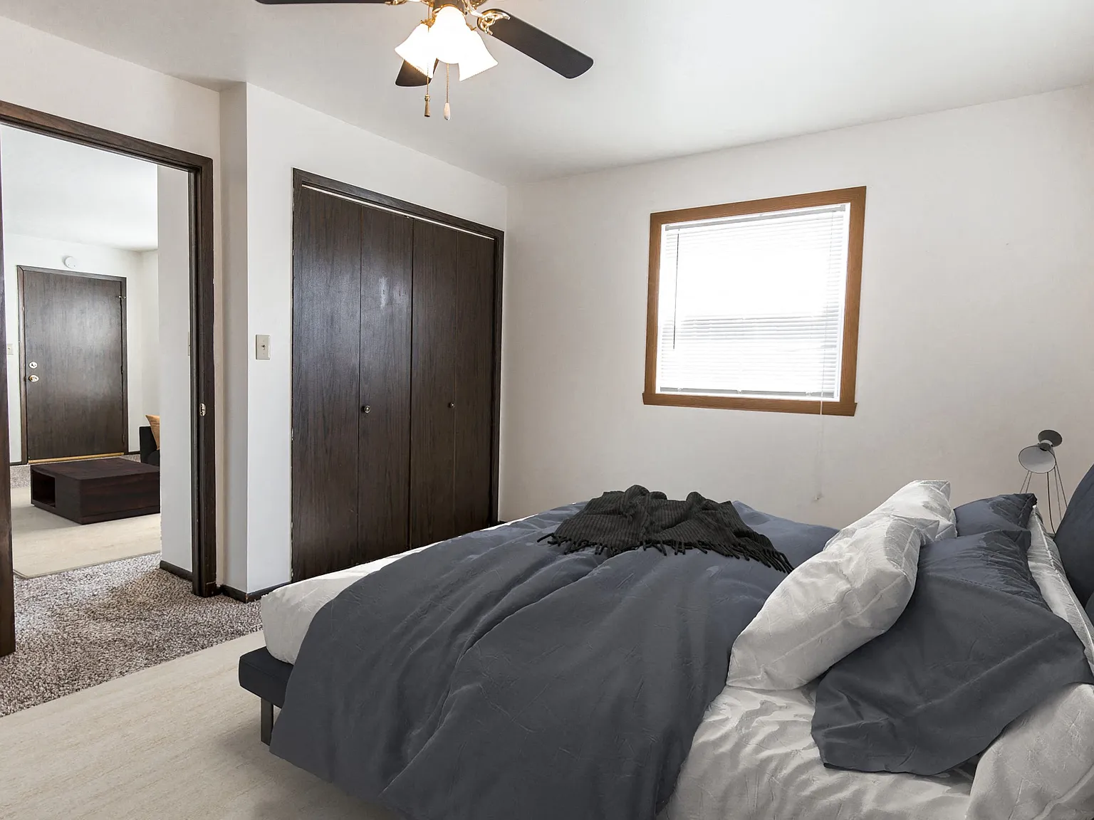 Claremont Apartments — Photo 4
