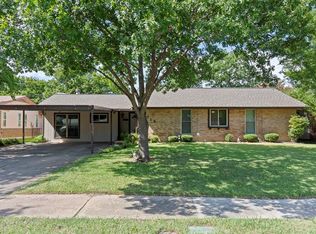 1715 Addington St, Irving, TX 75062