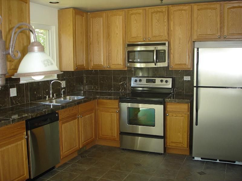 2nd image of 15940 E Union Ave