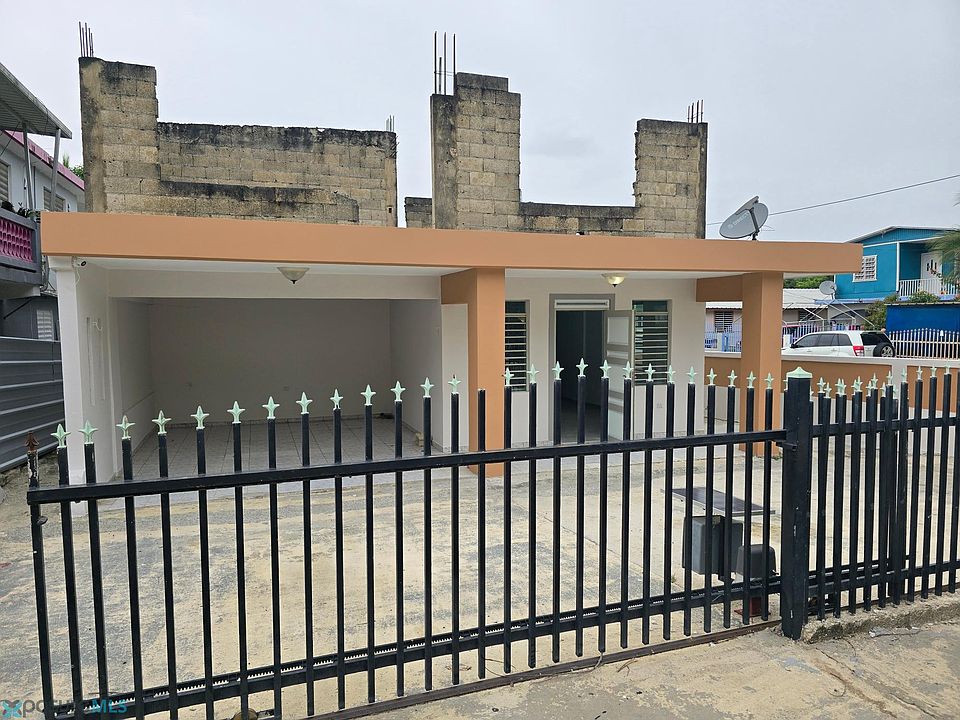 1st image of 72 Calle Las Frst