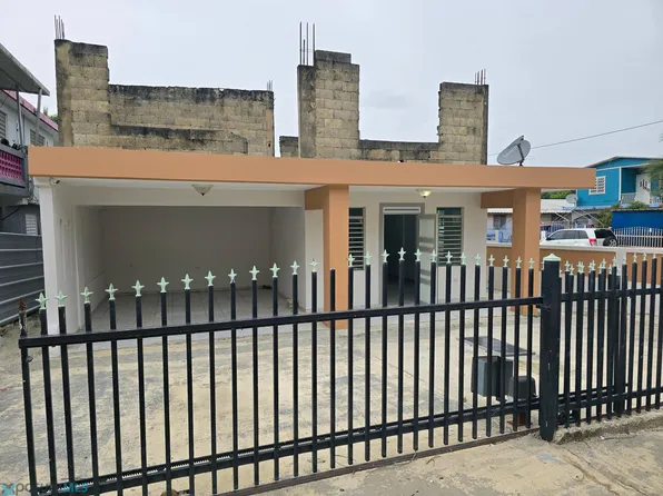 72 Calle Las Frst, Aguada, PR 00602