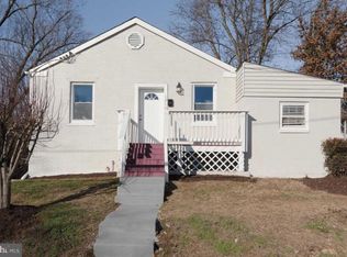 1216 Dunbar Oaks Dr, Capitol Heights, MD 20743