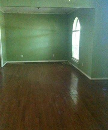 3rd image of 538 Wentworth Dr