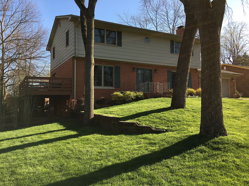 1st image of 339 W Cragmont Dr
