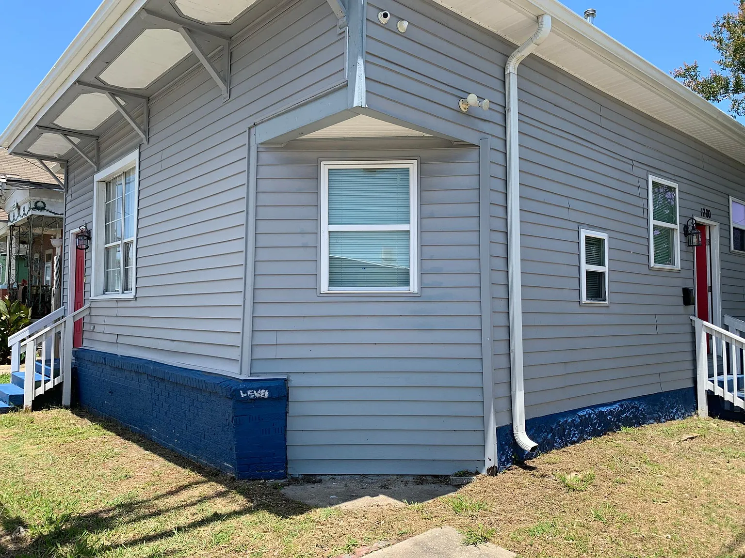 1700 Spain St — Photo 2