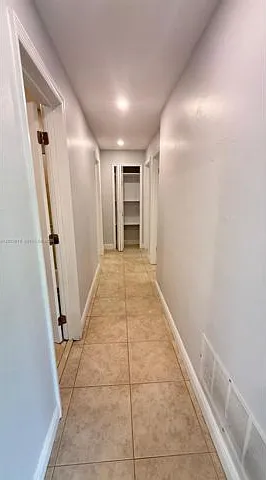 8820 SW 43rd Ter — Photo 12