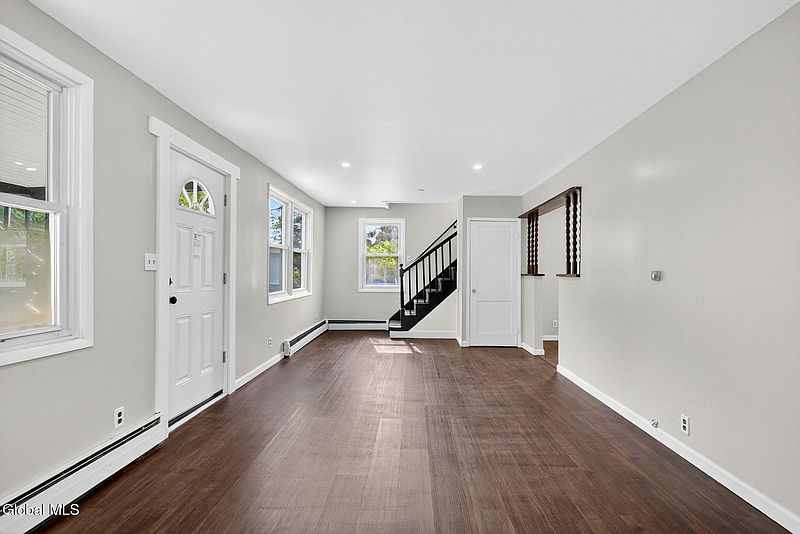 3rd image of 499 Church Road
