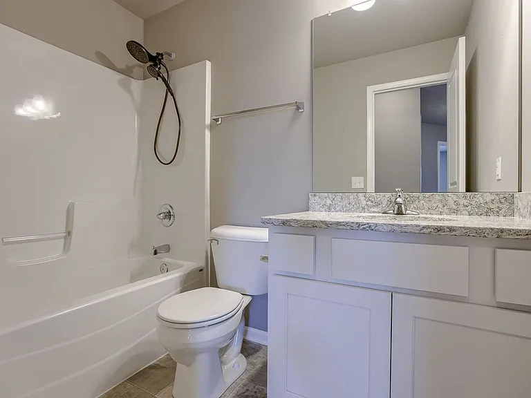 18812 Birch Ave — Photo 15