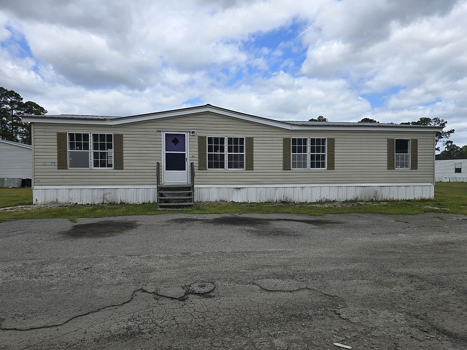 1st image of 926 Hollywood Dr Lot 48