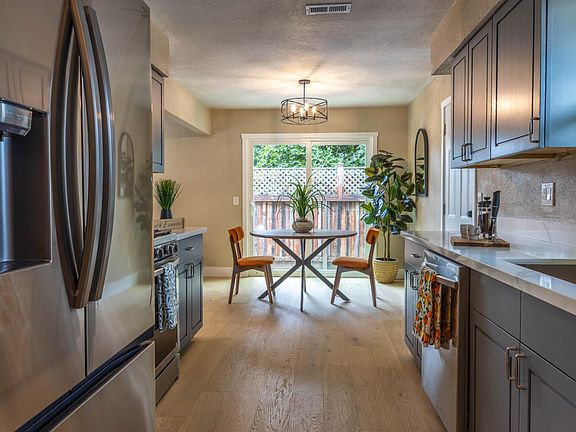 2nd image of 2915 Cree Court