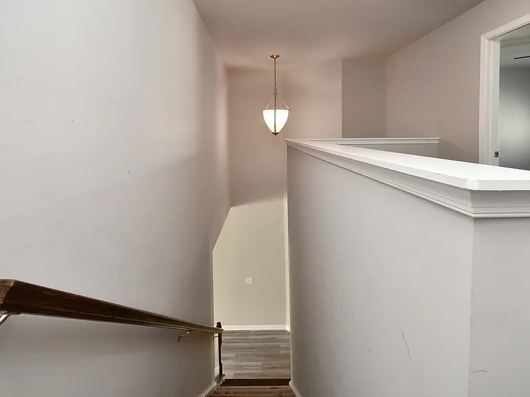 303 Corday Ln — Photo 18