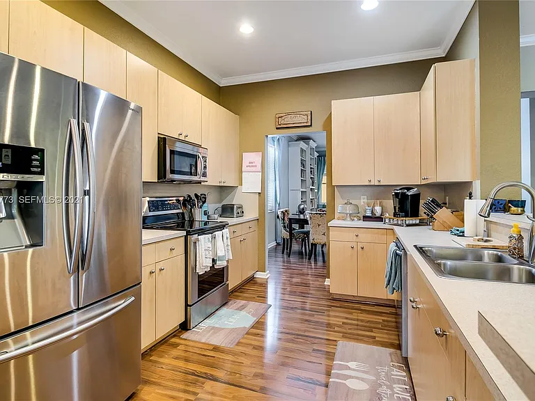 849 Sunflower Cir — Photo 8