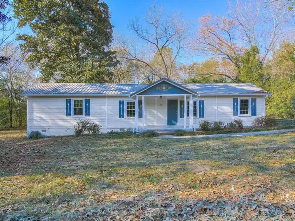 20 Leonard St, Warrenville, SC 29851