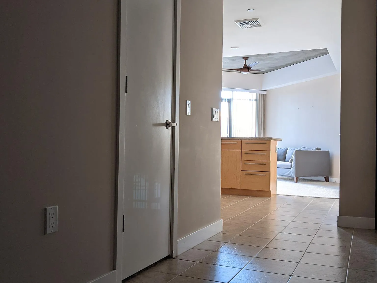 1 bed, 865 sqft, $2,780 — Photo 4