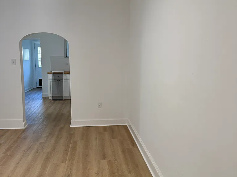 2235 N Van Pelt St — Photo 36