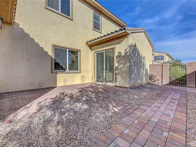 7931 Campers Village Ave — Photo 20