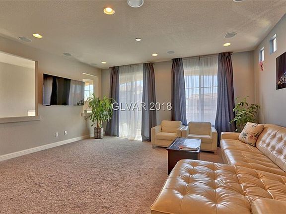4th image of 8181 Sorrel St