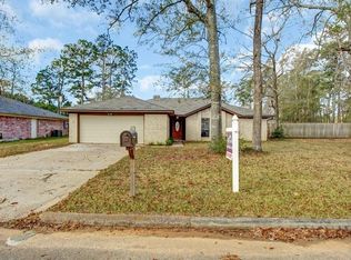 505 Foxmeadows Ln, Cleveland, TX 77327