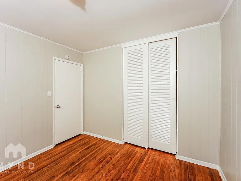 452 Burgundy Rd — Photo 16
