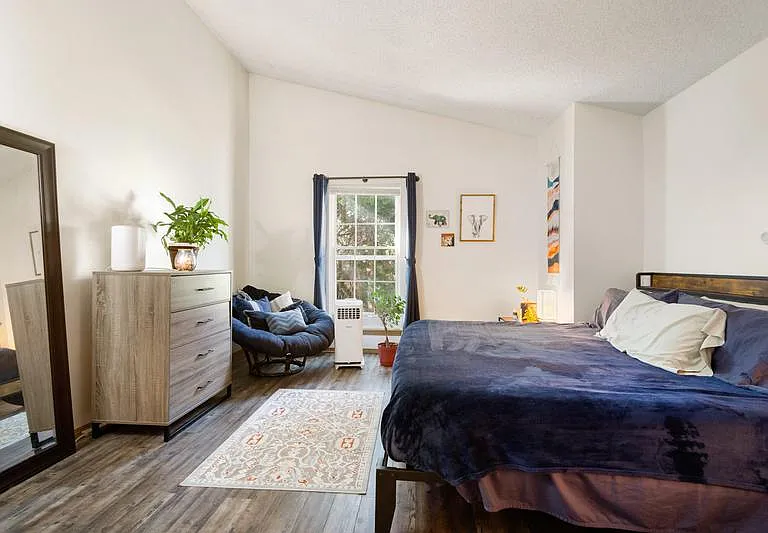3556 Queen Anne Way #1 — Photo 9
