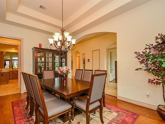 3rd image of 3216 Tamara Creek Ln