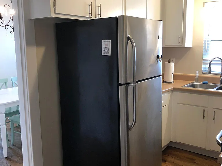 1407 Meridian St — Photo 9
