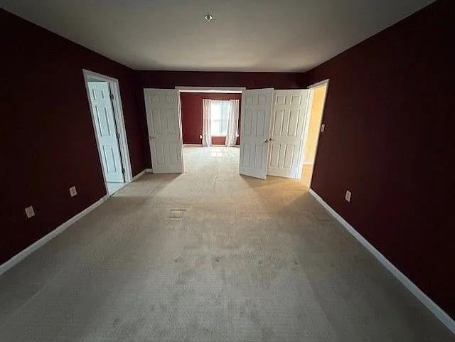 101 Shady Creek Ct — Photo 3