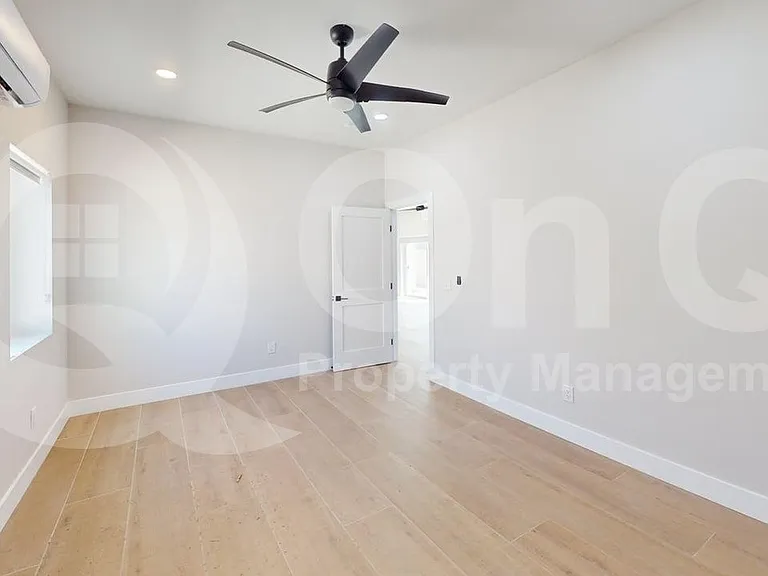 722 N Tucson Blvd — Photo 18