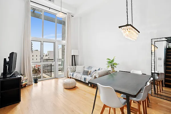 Rented by Douglas Elliman | media 15