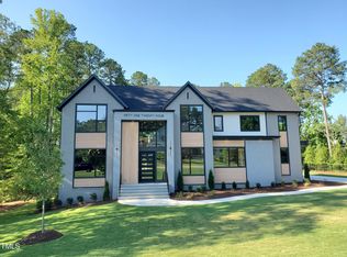 5124 Avalaire Oaks Dr, Raleigh, NC 27614