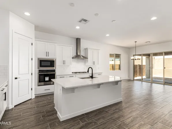 15818 W MIAMI Street, Goodyear, AZ 85338